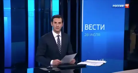 Денис Давыдов плавно перешел к роли ведущего дневных выпусков на российском телеканале Россия